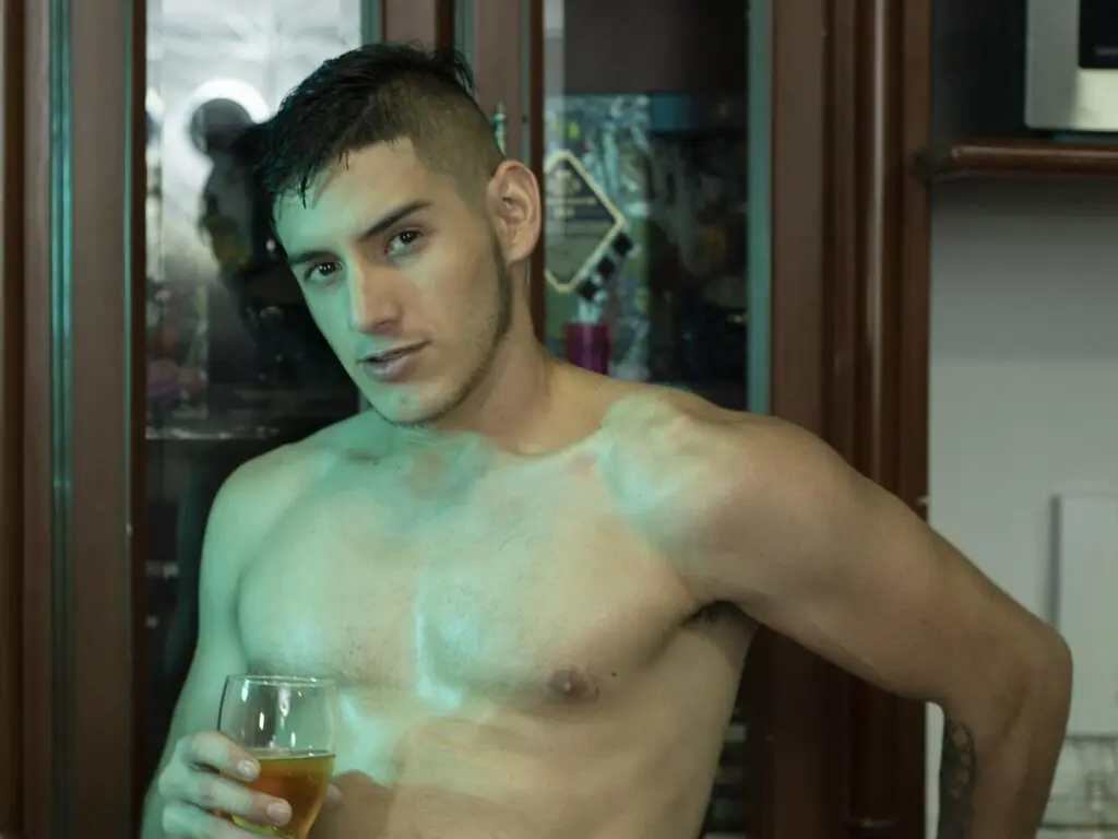 Join AndrewPill’s Live Webcam Show