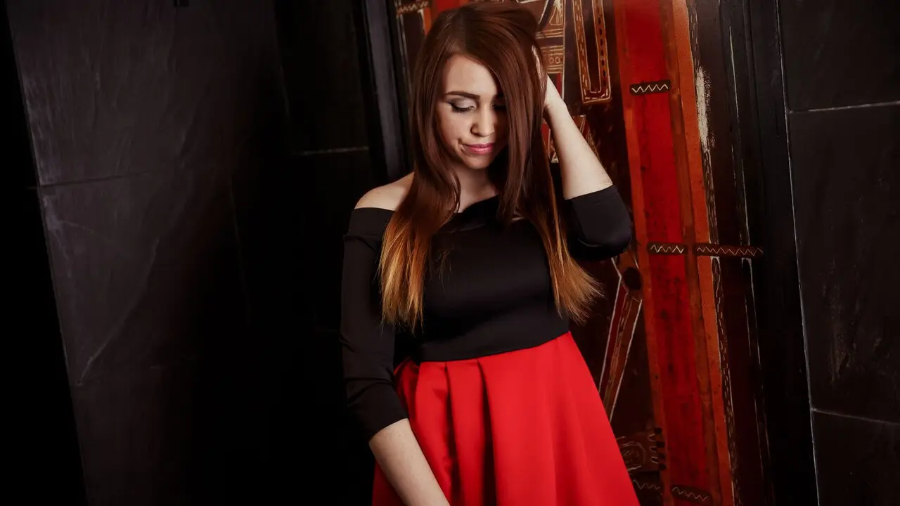 Join AngelSofie’s Live Webcam Show