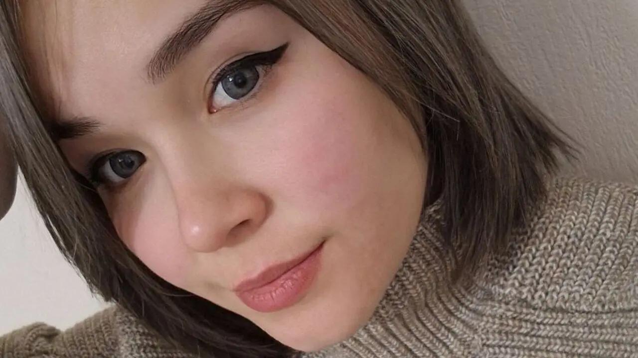 Join ArvillaToppins’s Live Webcam Show