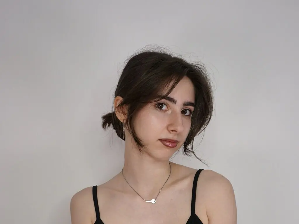Join AudreyCullen’s Live Webcam Show