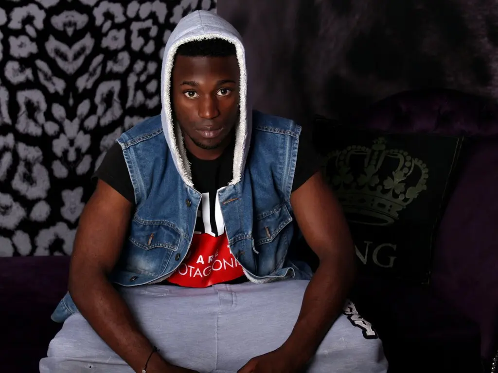 Join BLACKHOTJOR’s Live Webcam Show