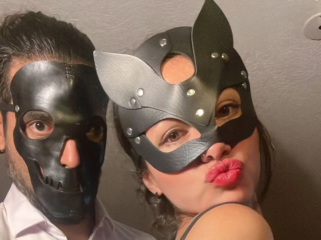 Join DemeteryHector’s Live Webcam Show