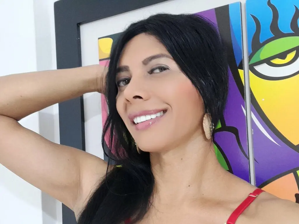 Join DemiMarz’s Live Webcam Show