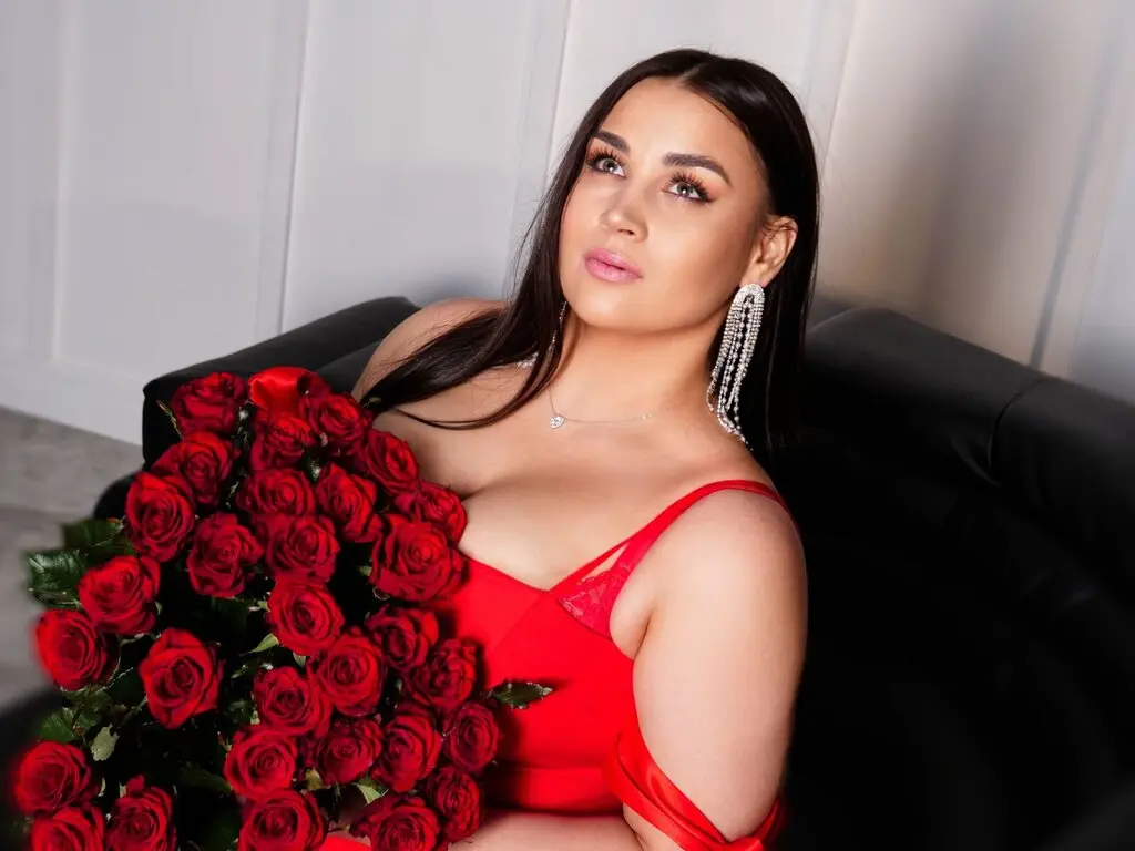 Join EvaMaylis’s Live Webcam Show