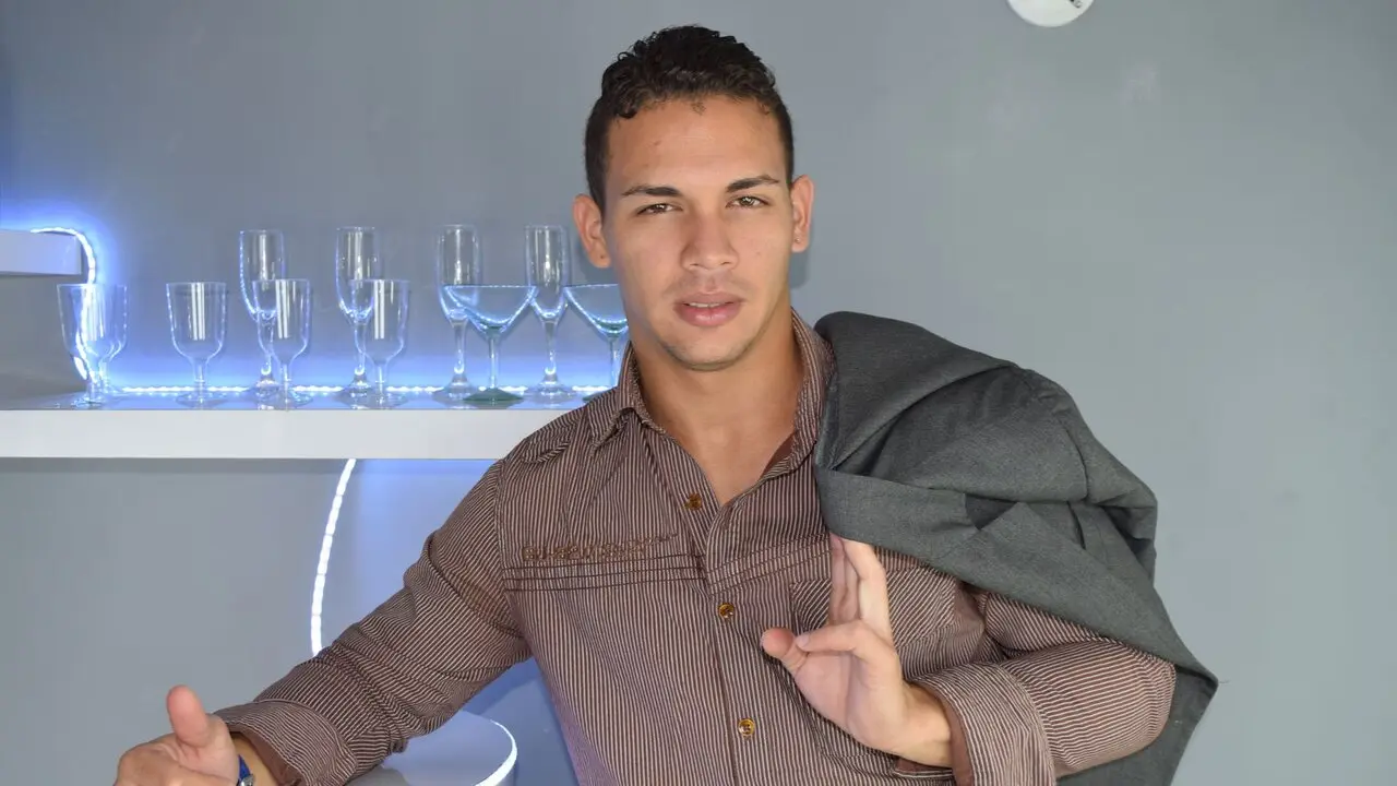 Join FabioPowerlatin’s Live Webcam Show