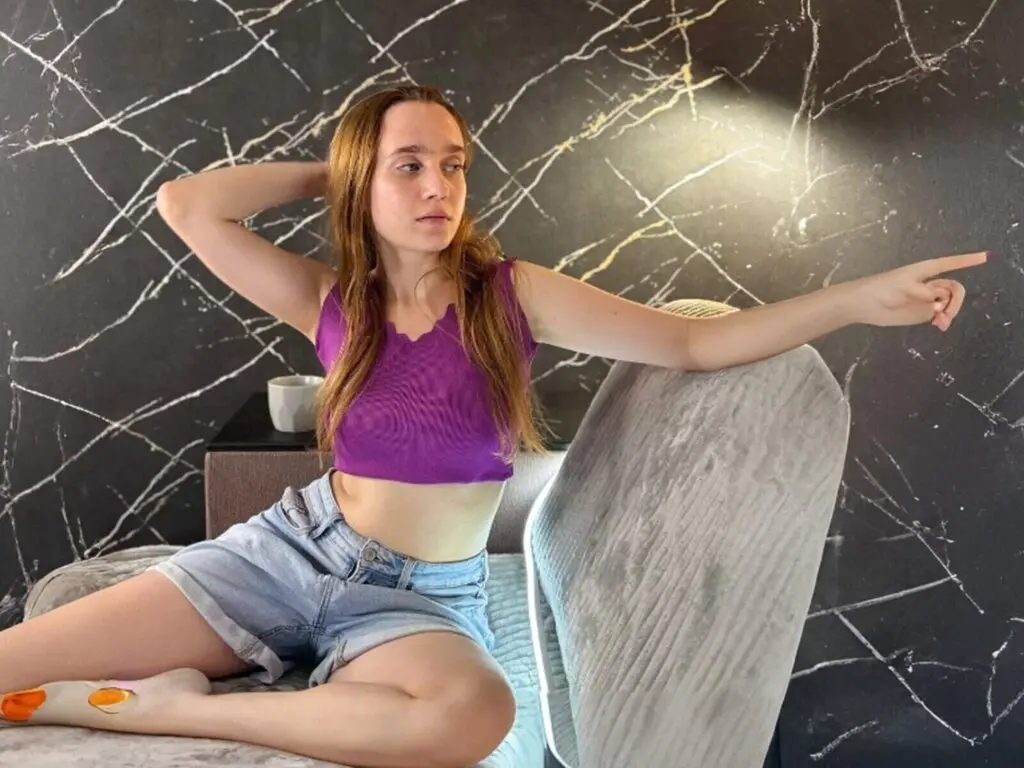Join FredericaHaymore’s Live Webcam Show