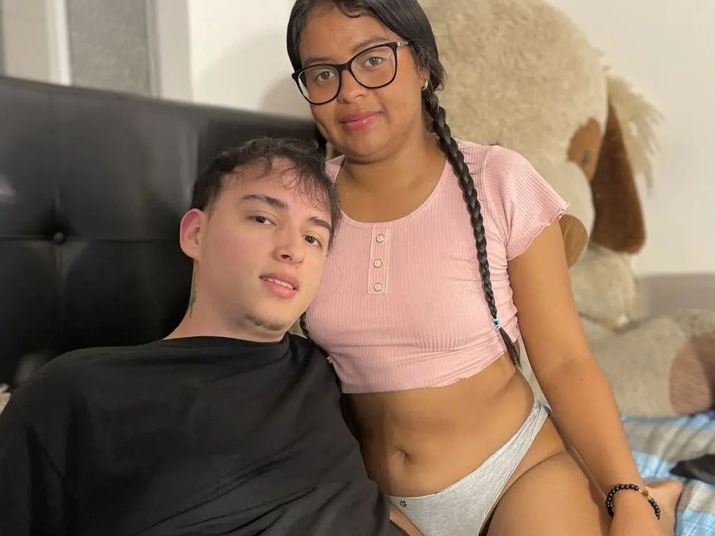 Join GaboAndSusan’s Live Webcam Show