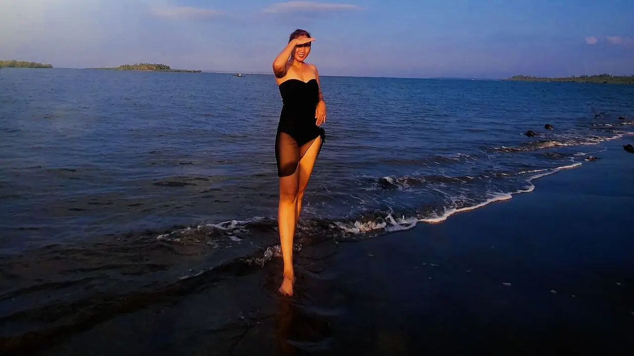 Join GracefulGaze’s Live Webcam Show