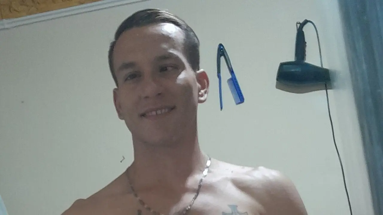 Join Hect’s Live Webcam Show