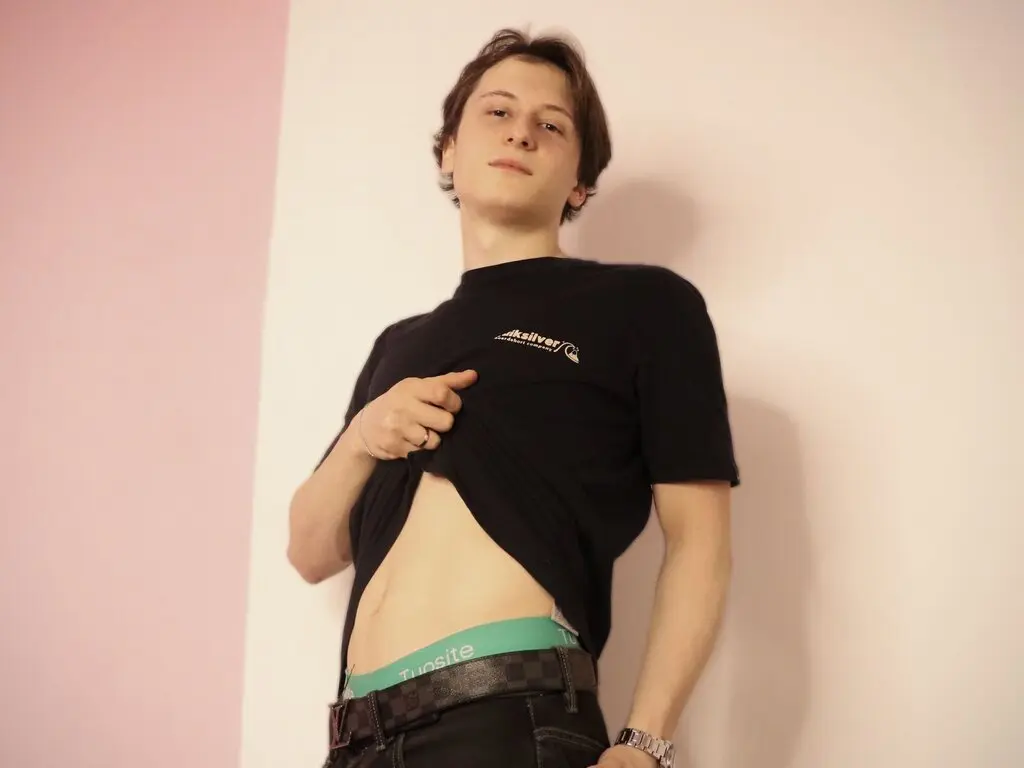 Join JackCrossman’s Live Webcam Show