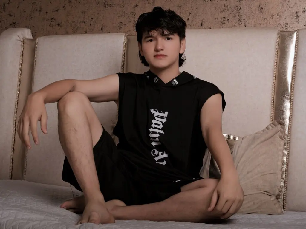 Join JackSpader’s Live Webcam Show