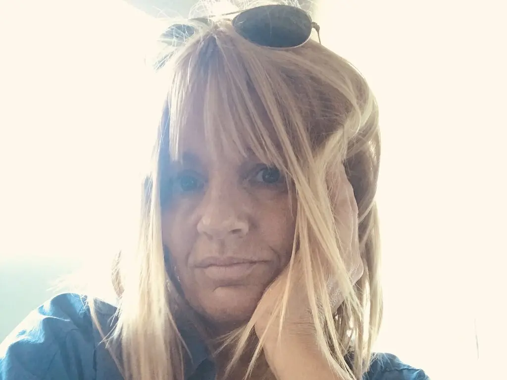 Join JOYSUNLIGHT’s Live Webcam Show