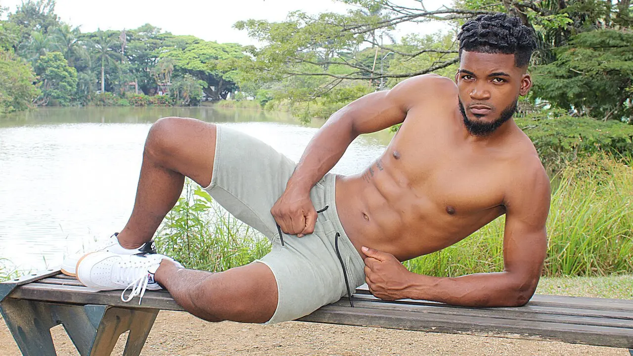 Join JoelJimenez’s Live Webcam Show