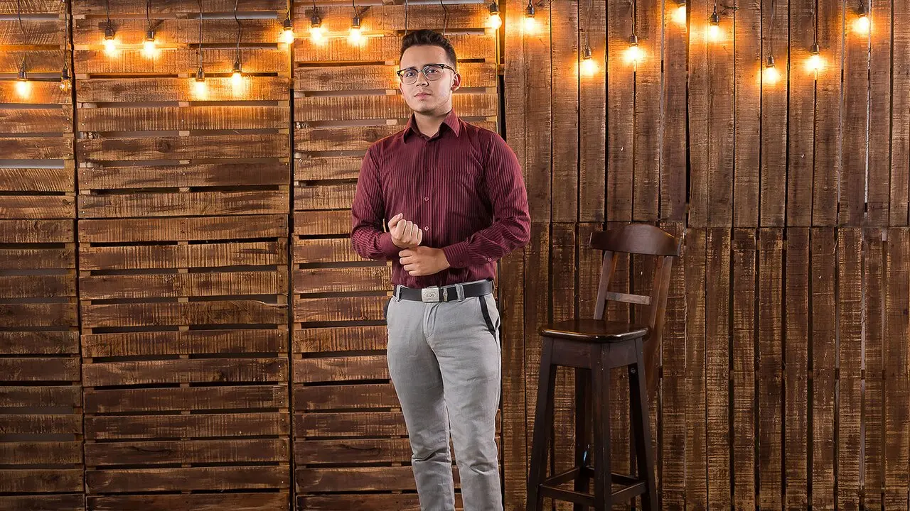 Join JordiConer’s Live Webcam Show