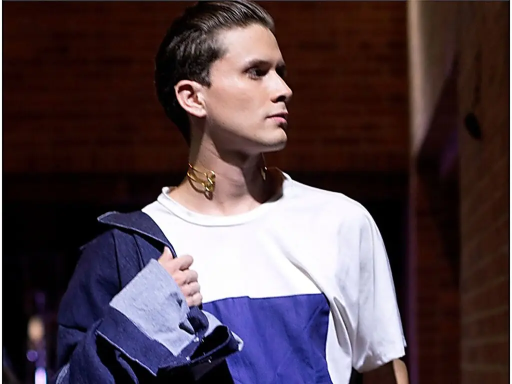 Join JoseFox’s Live Webcam Show