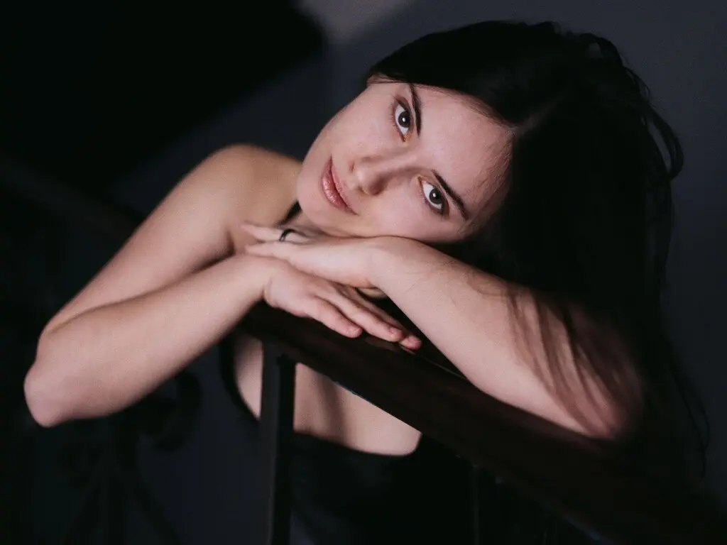 Join LunaRosalin’s Live Webcam Show