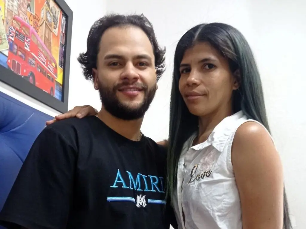 Join MarceyJuan’s Live Webcam Show