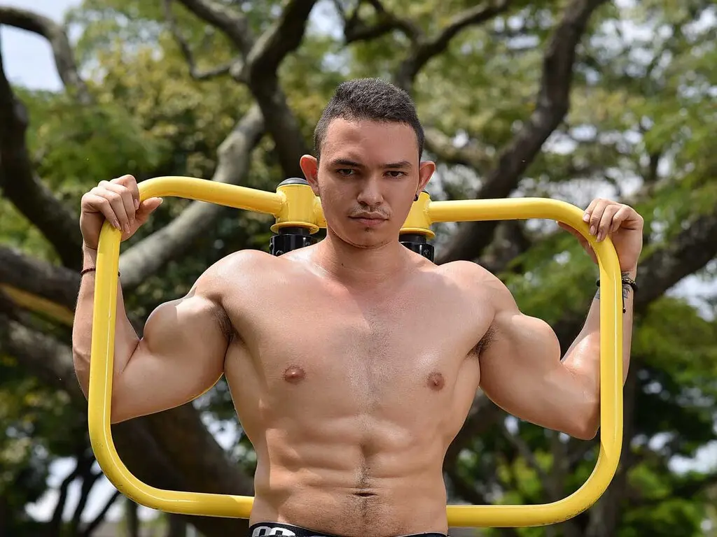 Join MarcusCeretti’s Live Webcam Show