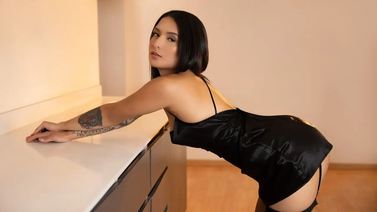 Join MelisaLima’s Live Webcam Show