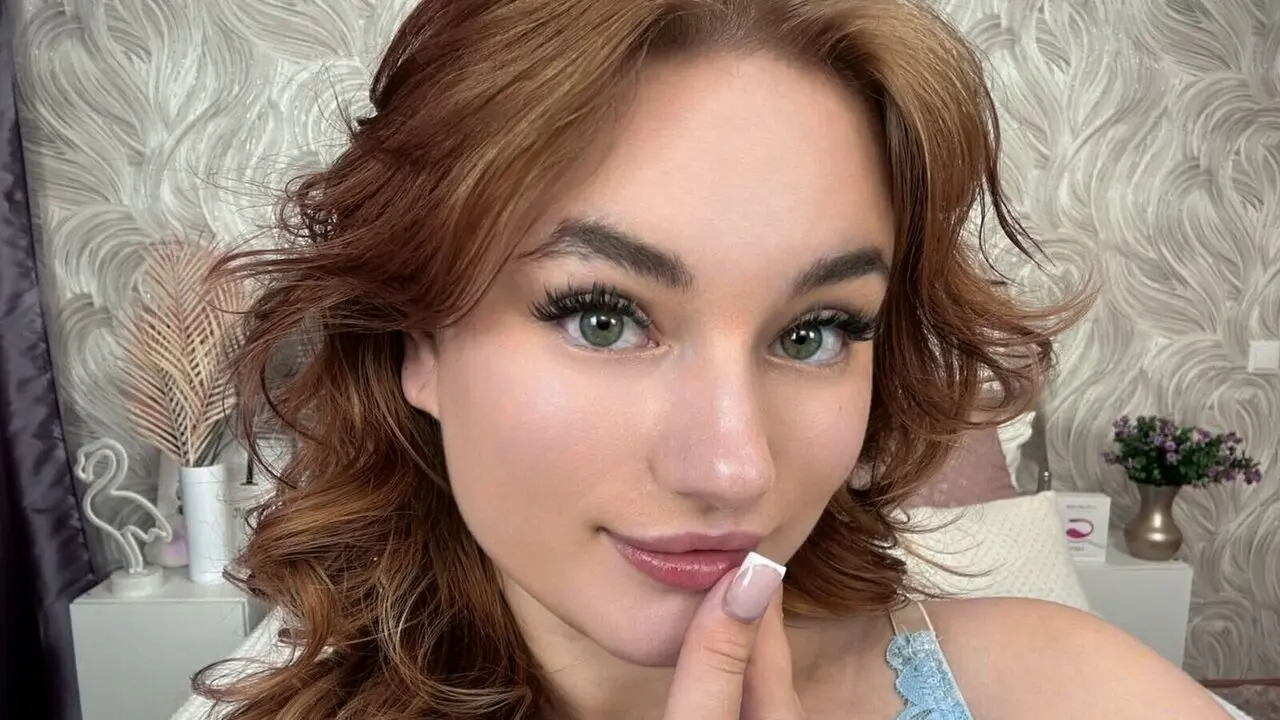 Join MilaPerez’s Live Webcam Show