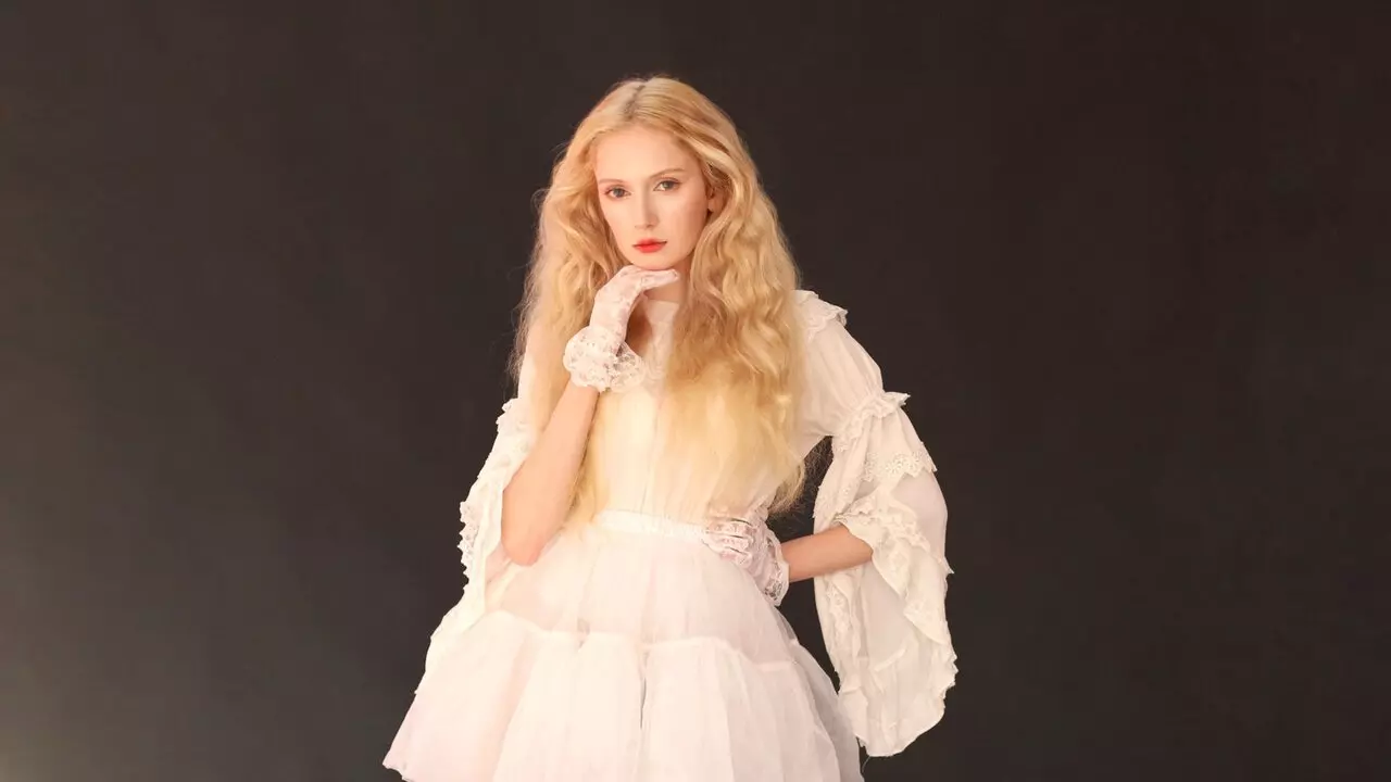 Join MilanaStanford’s Live Webcam Show