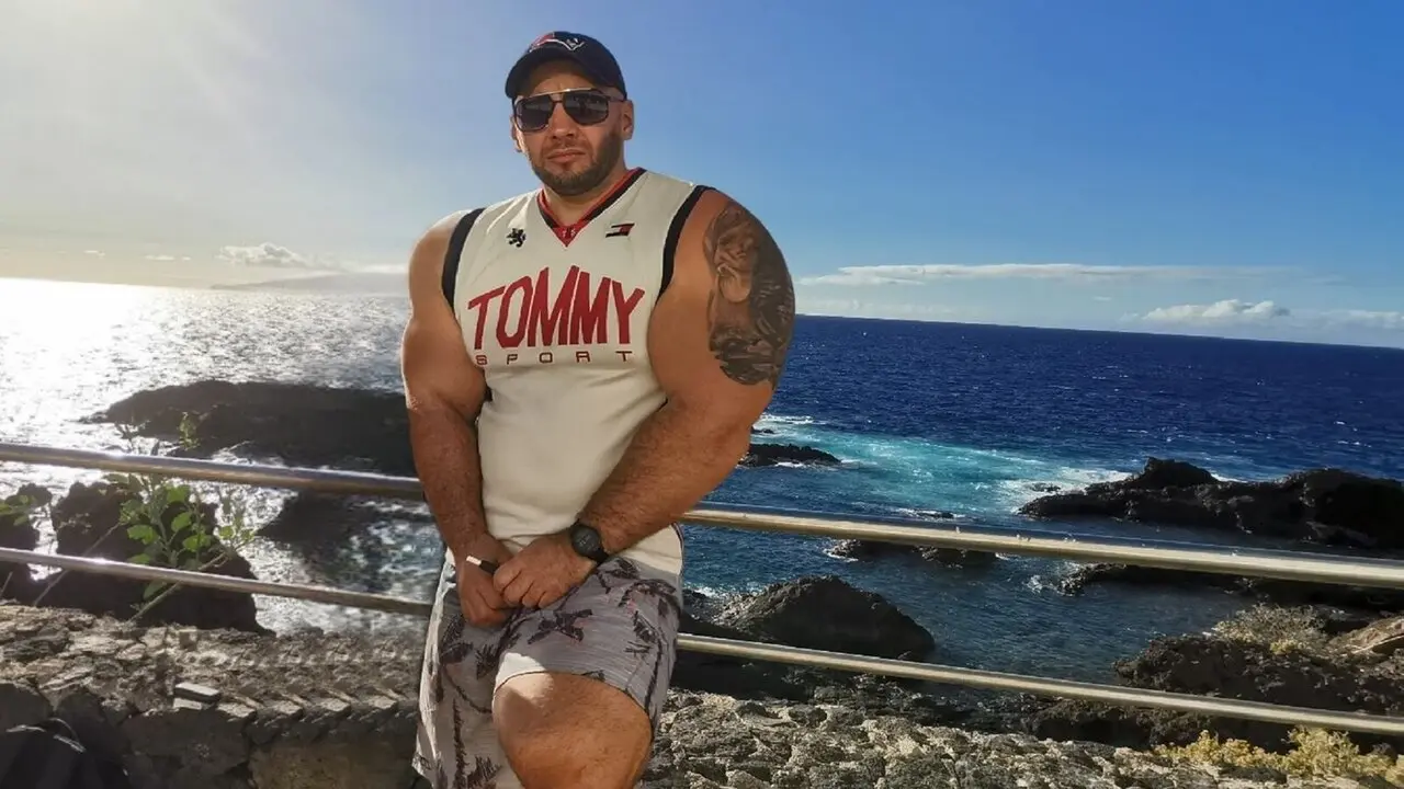 Join MorrisWhite’s Live Webcam Show