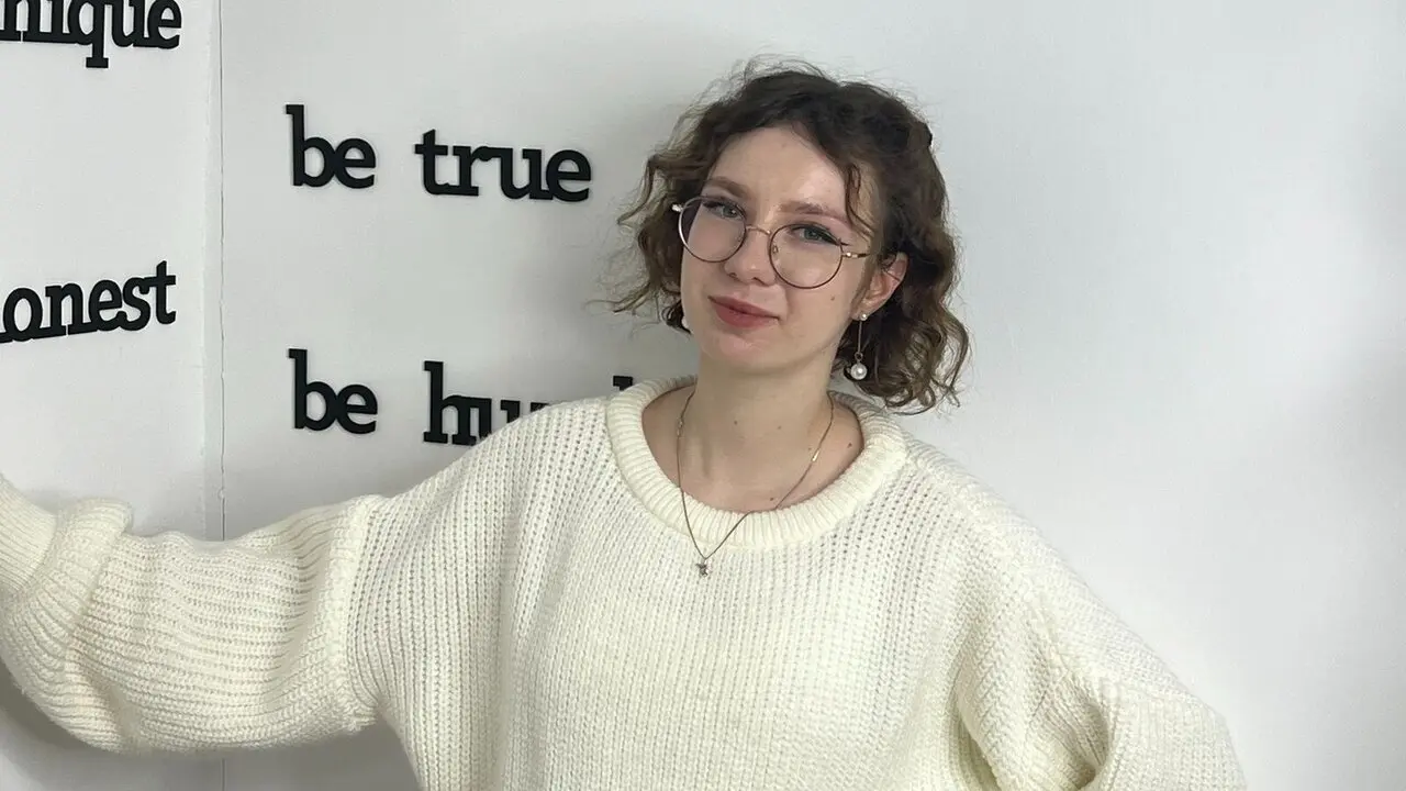 Join NeldaArras’s Live Webcam Show