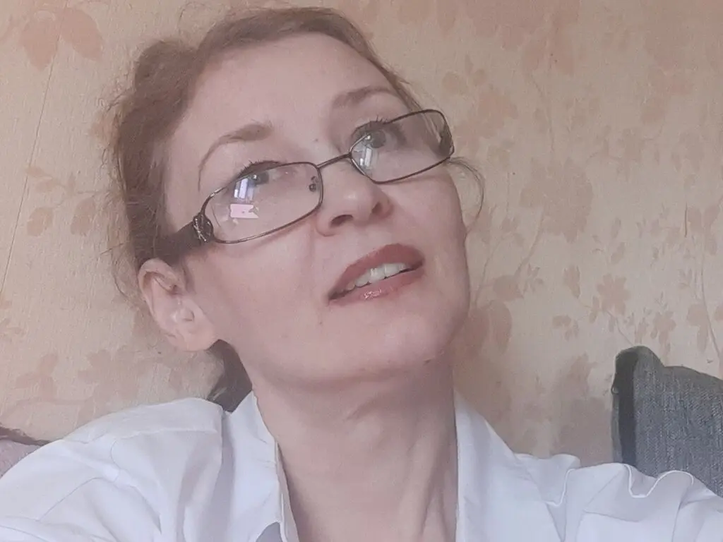 Join NellyMitchel’s Live Webcam Show