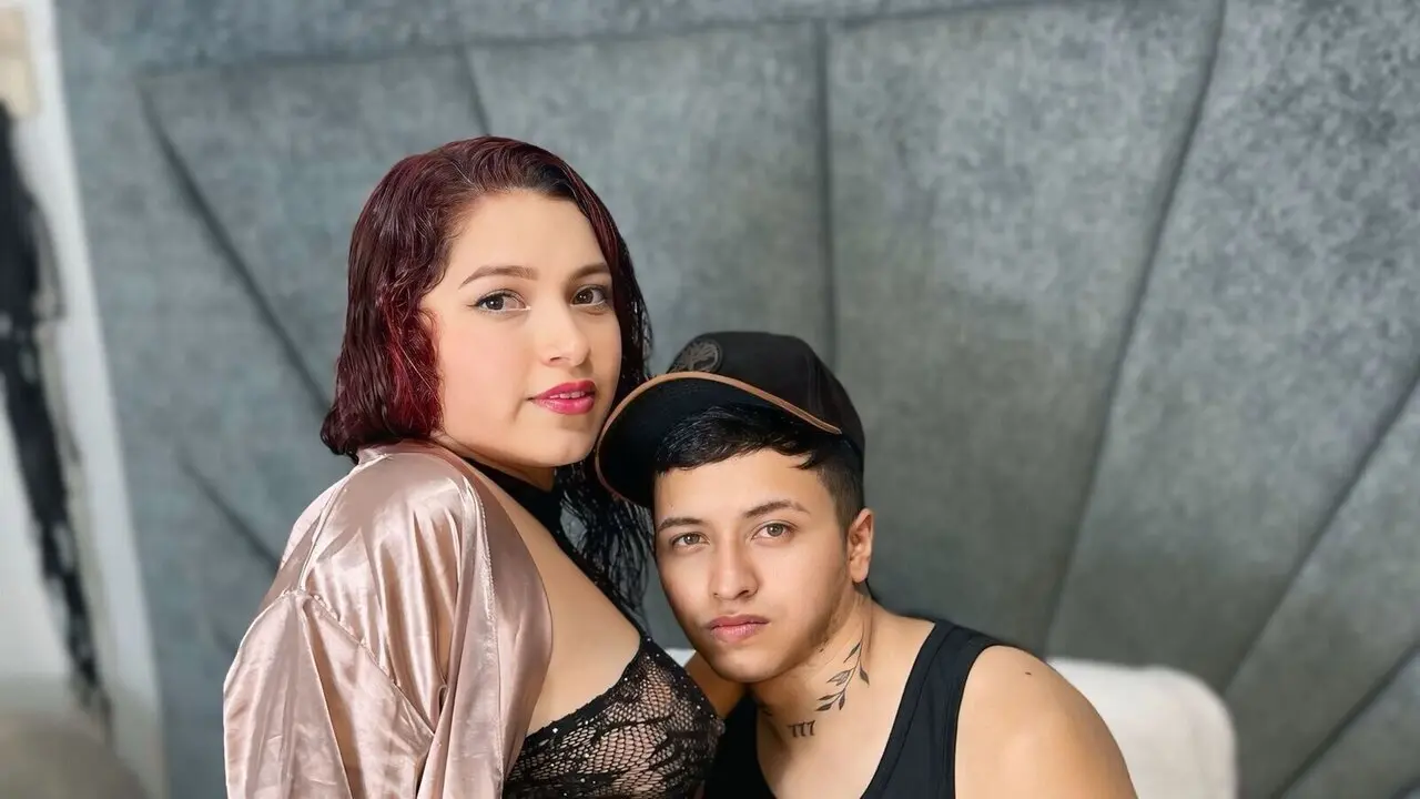 Join ReginaAndTom’s Live Webcam Show