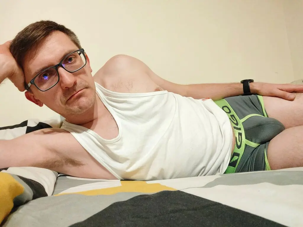 Join SoNiceGay’s Live Webcam Show
