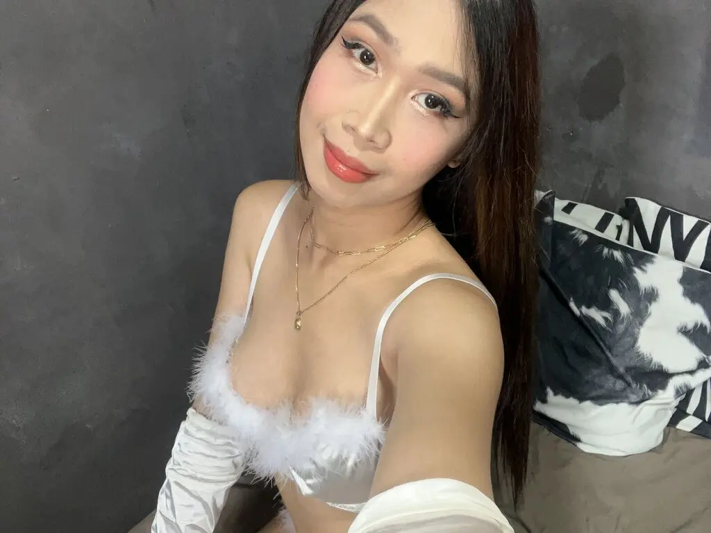 Join StacyMalena’s Live Webcam Show