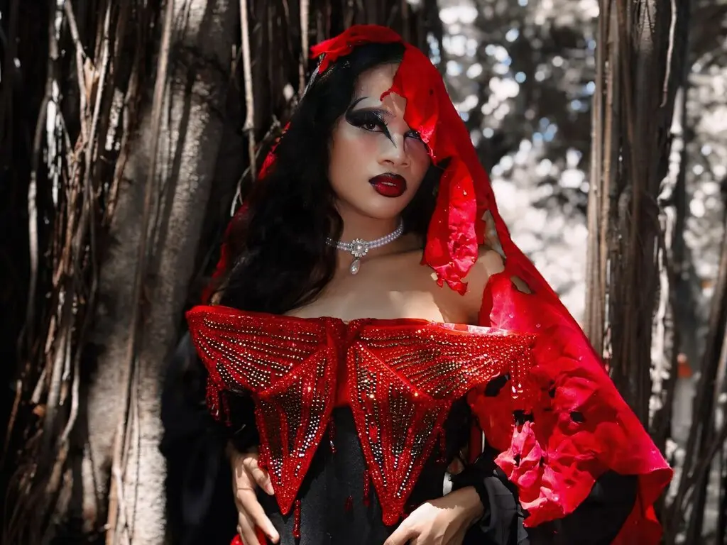 Join TylaLopez’s Live Webcam Show