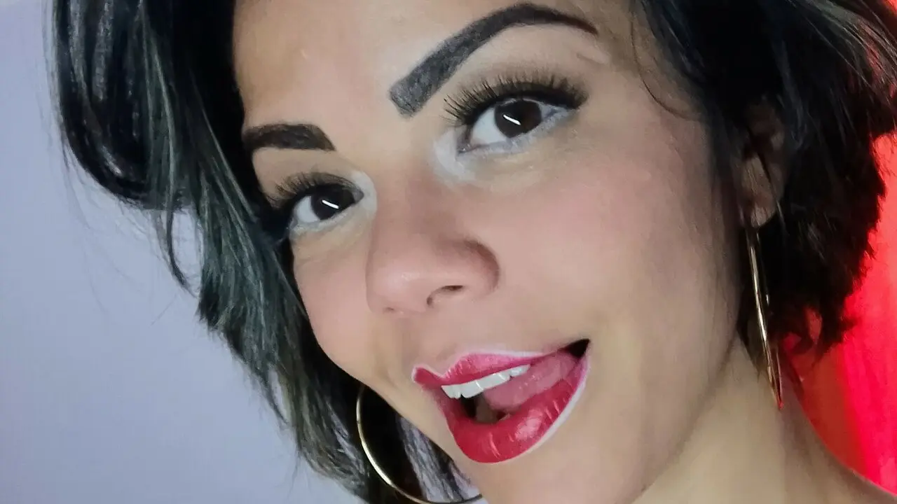 Join VioletRouxe’s Live Webcam Show