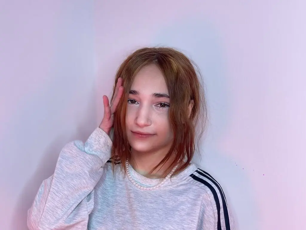 Join WildaBaggs’s Live Webcam Show