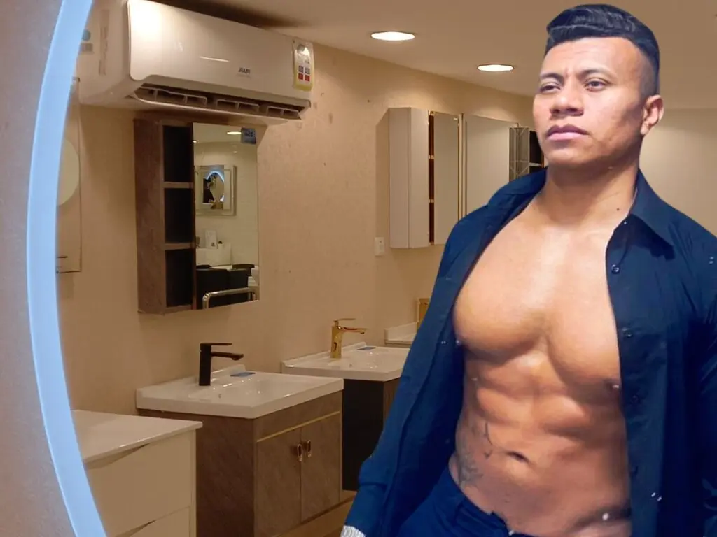 Join WilliamsRains’s Live Webcam Show